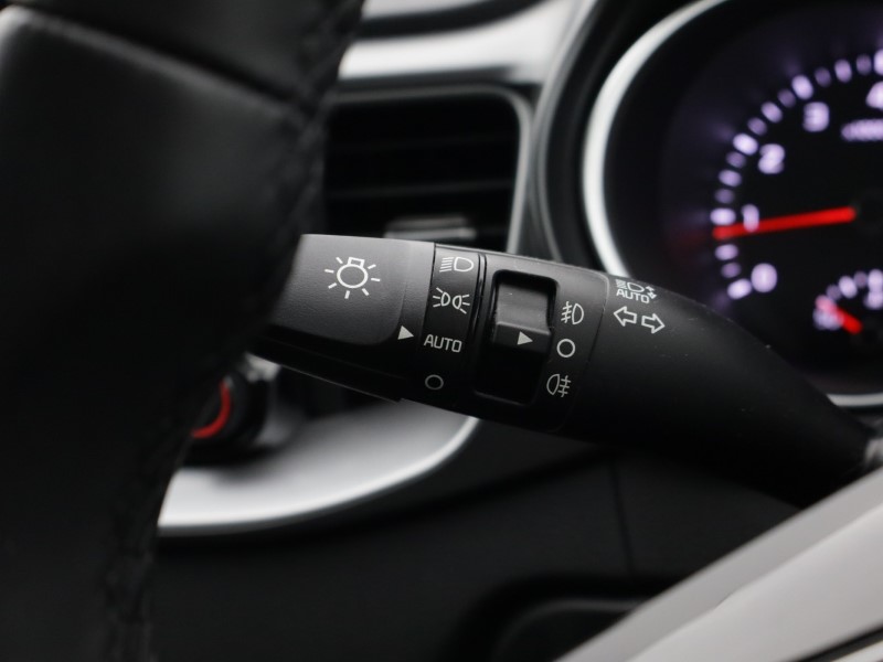 2025 (25) KIA CEED 1.5T GDi ISG 138 2 5dr 5093063