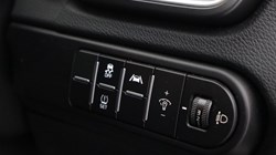 2025 (25) KIA CEED 1.5T GDi ISG 138 2 5dr 5093052