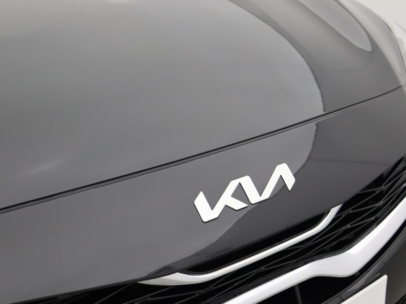 2025 (25) KIA CEED 1.5T GDi ISG 138 2 5dr 5093072