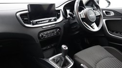 2025 (25) KIA CEED 1.5T GDi ISG 138 2 5dr 5093037