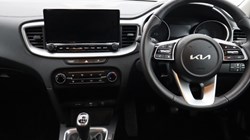 2025 (25) KIA CEED 1.5T GDi ISG 138 2 5dr 5093043