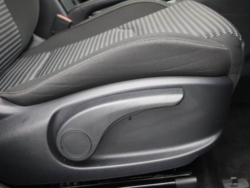 2025 (25) KIA CEED 1.5T GDi ISG 138 2 5dr 5093050