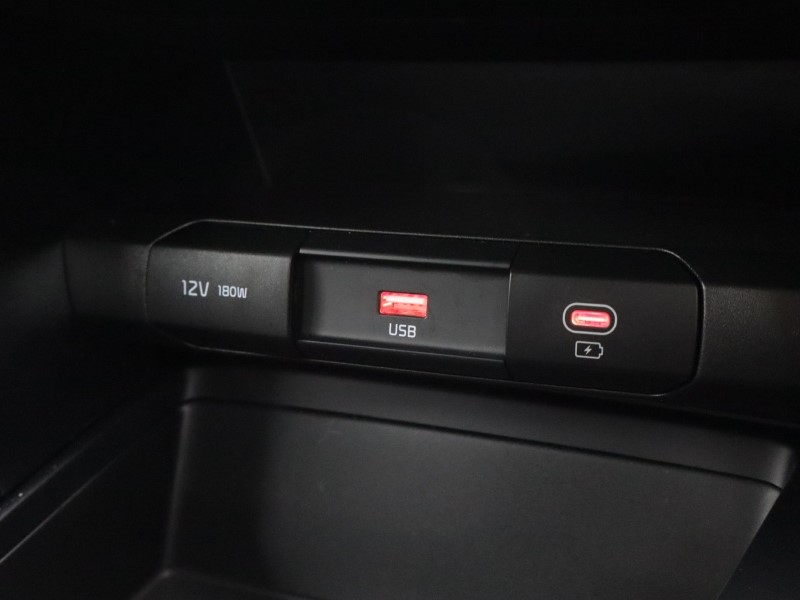 2025 (25) KIA CEED 1.5T GDi ISG 138 2 5dr 5093061