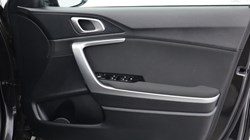 2025 (25) KIA CEED 1.5T GDi ISG 138 2 5dr 5093047