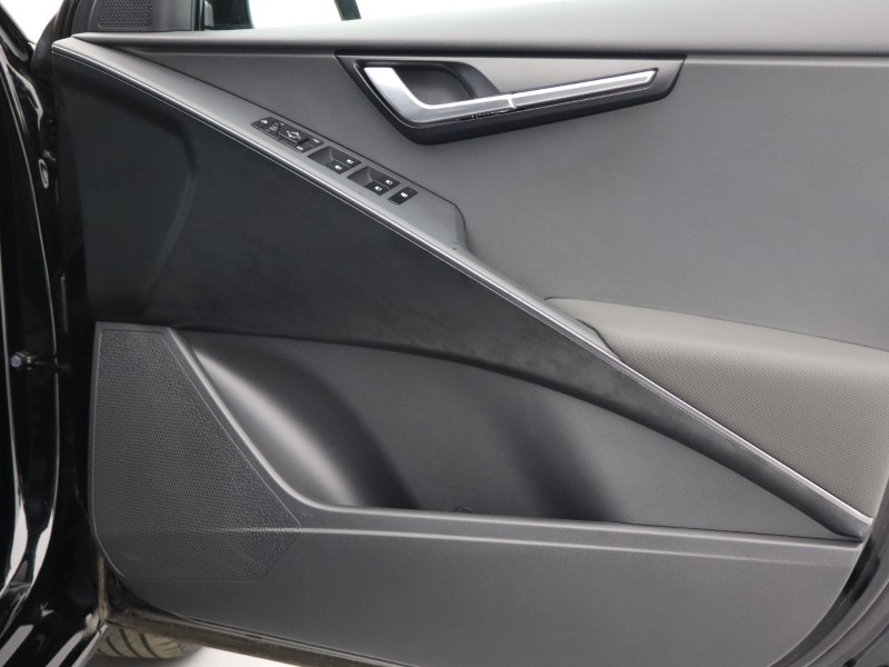 2024 (24) KIA NIRO 150kW 3 65kWh 5dr Auto 4978182