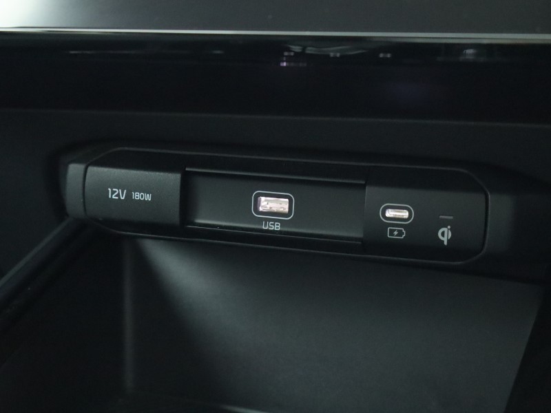 2024 (24) KIA NIRO 150kW 3 65kWh 5dr Auto 4978195