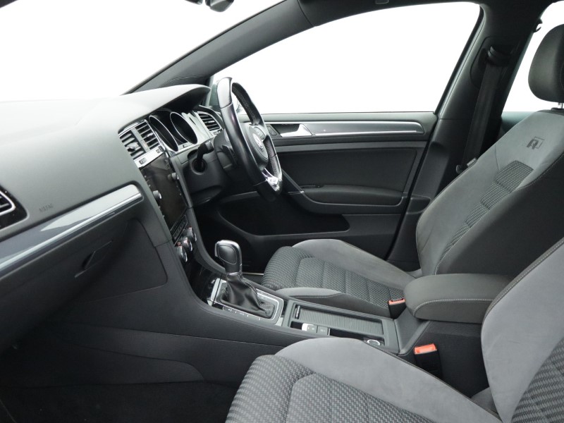 2019 (19) VOLKSWAGEN GOLF 1.5 TSI EVO 150 R-Line 5dr DSG 4976291
