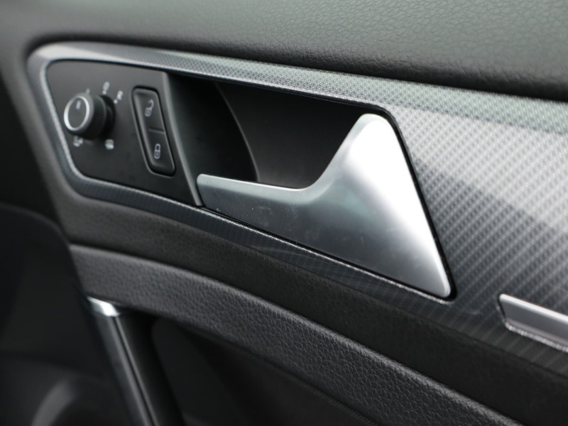 2019 (19) VOLKSWAGEN GOLF 1.5 TSI EVO 150 R-Line 5dr DSG 4976296