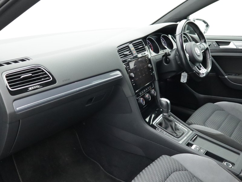 2019 (19) VOLKSWAGEN GOLF 1.5 TSI EVO 150 R-Line 5dr DSG 4976301