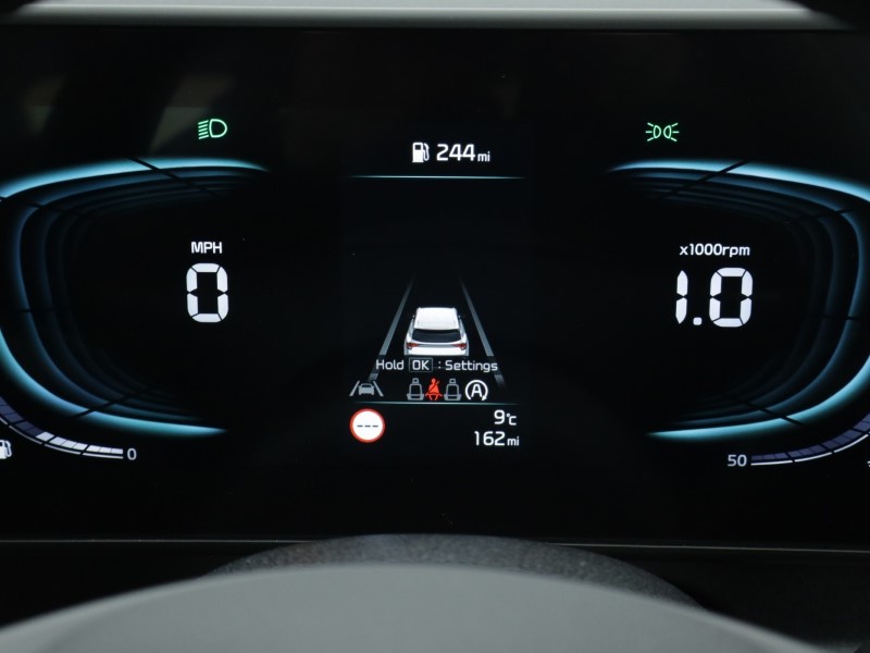 2025 (75) KIA SPORTAGE 1.6T GDi 157 48V ISG 2 5dr 5039144