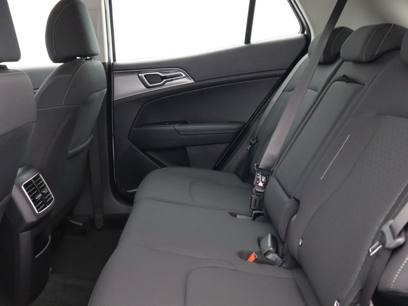 2025 (75) KIA SPORTAGE 1.6T GDi 157 48V ISG 2 5dr 5039138