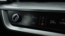 2025 (75) KIA SPORTAGE 1.6T GDi 157 48V ISG 2 5dr 5039168