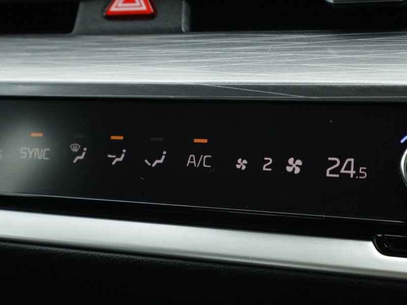 2025 (75) KIA SPORTAGE 1.6T GDi 157 48V ISG 2 5dr 5039167