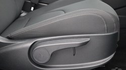 2025 (75) KIA SPORTAGE 1.6T GDi 157 48V ISG 2 5dr 5039156