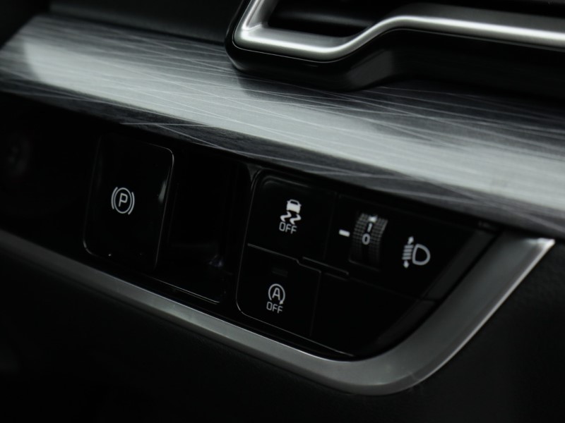 2025 (75) KIA SPORTAGE 1.6T GDi 157 48V ISG 2 5dr 5039159