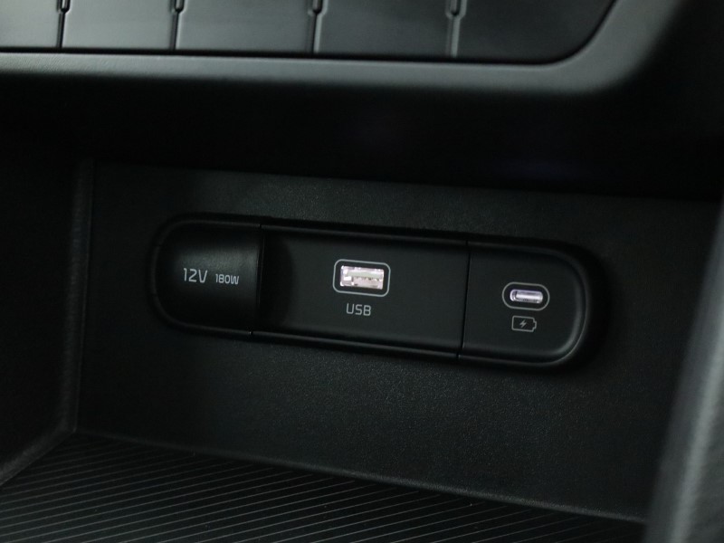 2025 (75) KIA SPORTAGE 1.6T GDi 157 48V ISG 2 5dr 5039173