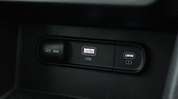 2025 (75) KIA SPORTAGE 1.6T GDi 157 48V ISG 2 5dr 5039173