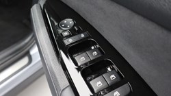 2023 (73) KIA SPORTAGE 1.6T GDi HEV GT-Line S 5dr Auto 5000861