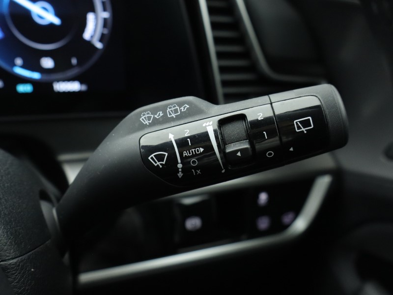 2024 (74) KIA SPORTAGE 1.6T GDi 207 HEV GT-Line S 5dr Auto 4977523