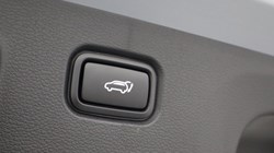 2024 (74) KIA SPORTAGE 1.6T GDi 207 HEV GT-Line S 5dr Auto 4977526