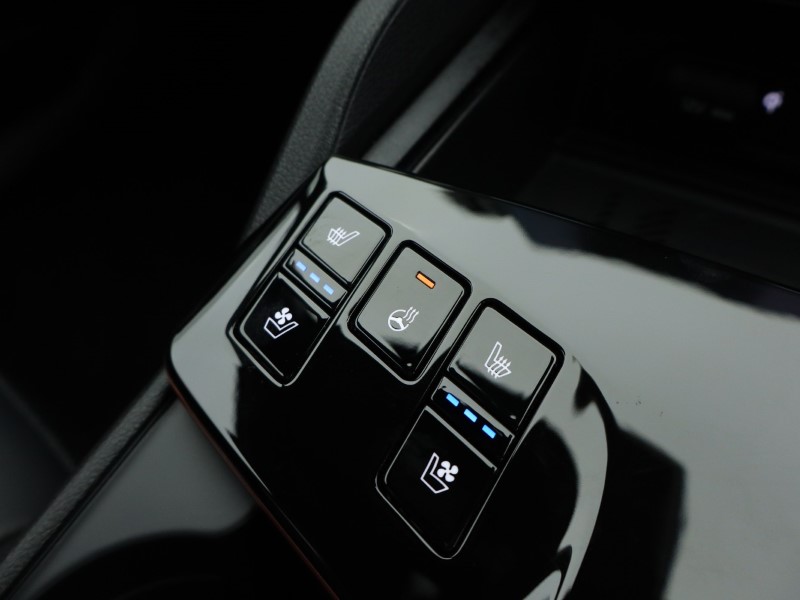 2024 (74) KIA SPORTAGE 1.6T GDi 207 HEV GT-Line S 5dr Auto 4977518