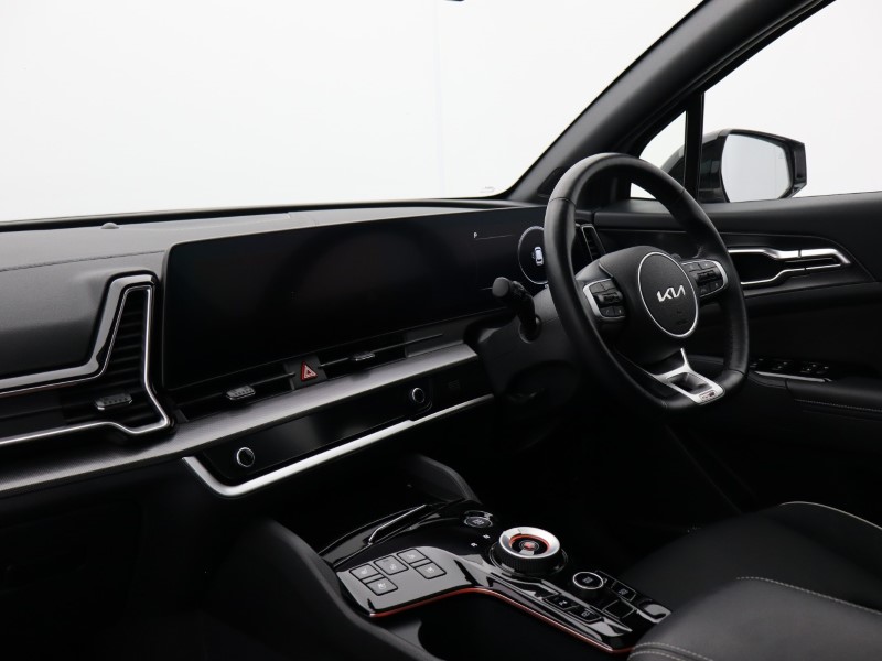 2024 (74) KIA SPORTAGE 1.6T GDi 207 HEV GT-Line S 5dr Auto 4977494