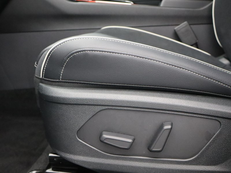 2024 (74) KIA SPORTAGE 1.6T GDi 207 HEV GT-Line S 5dr Auto 4977493