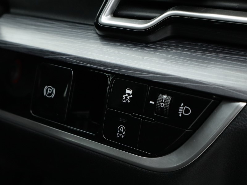 2025 (74) KIA SPORTAGE 1.6T GDi 157 48V ISG 2 5dr 4987568