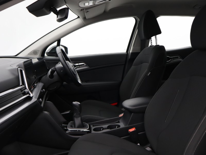 2025 (74) KIA SPORTAGE 1.6T GDi 157 48V ISG 2 5dr 4987546