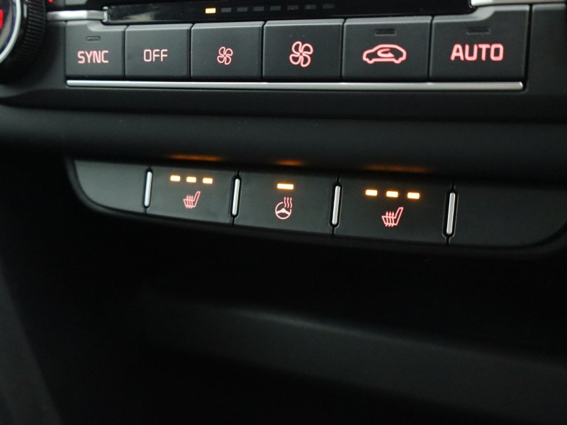 2025 (74) KIA XCEED 1.5T GDi ISG 138 3 5dr 4977464