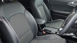 2025 (74) KIA XCEED 1.5T GDi ISG 138 3 5dr 4977454