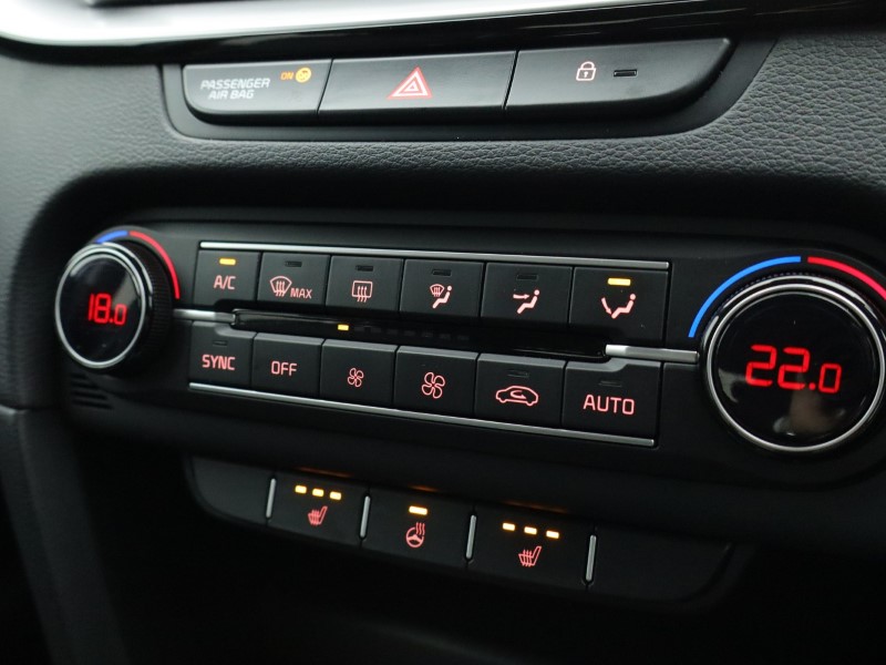 2025 (74) KIA XCEED 1.5T GDi ISG 138 3 5dr 4977462