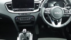 2025 (74) KIA XCEED 1.5T GDi ISG 138 3 5dr 4977441