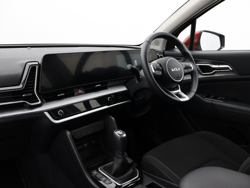 2025 (74) KIA SPORTAGE 1.6T GDi 157 48V ISG 2 5dr 4978667