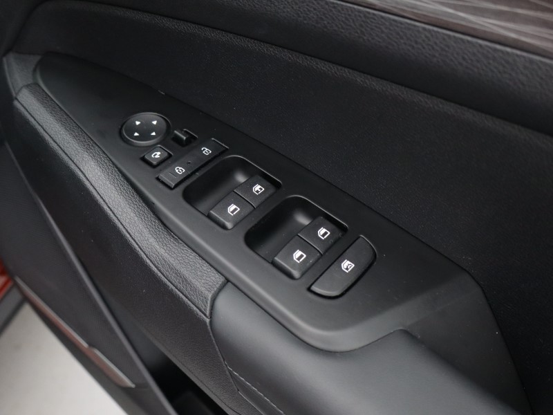 2025 (74) KIA SPORTAGE 1.6T GDi 157 48V ISG 2 5dr 4978674