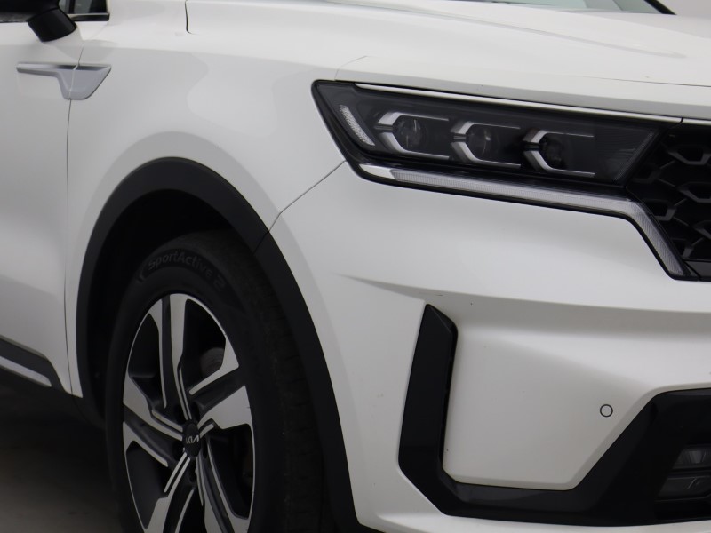 2022 (72) KIA SORENTO 1.6 T-GDi HEV 3 5dr Auto 5015000