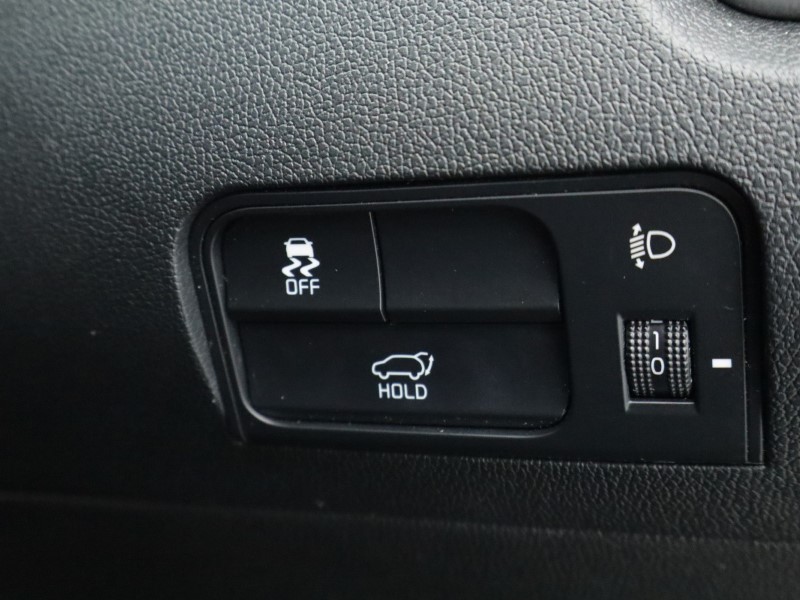 2022 (72) KIA SORENTO 1.6 T-GDi HEV 3 5dr Auto 5014970