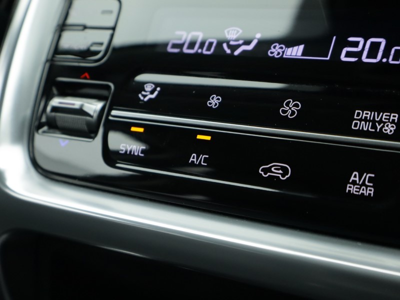 2022 (72) KIA SORENTO 1.6 T-GDi HEV 3 5dr Auto 5014981