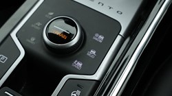 2022 (72) KIA SORENTO 1.6 T-GDi HEV 3 5dr Auto 5014987