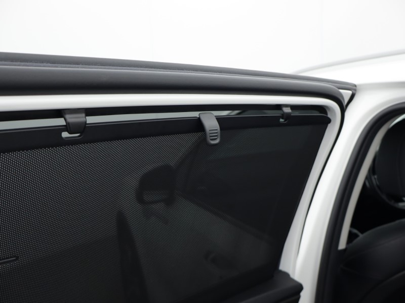 2022 (72) KIA SORENTO 1.6 T-GDi HEV 3 5dr Auto 5014956