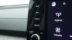 2022 (72) KIA SORENTO 1.6 T-GDi HEV 3 5dr Auto 5014978