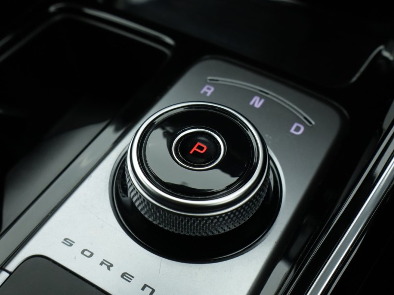 2022 (72) KIA SORENTO 1.6 T-GDi HEV 3 5dr Auto 5014985