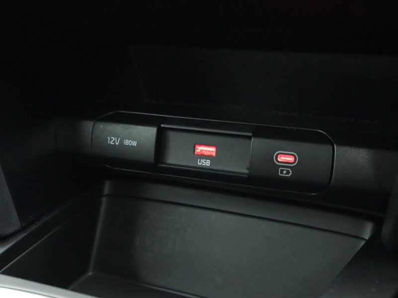 2025 (25) KIA CEED 1.5T GDi ISG 138 2 5dr 5043414