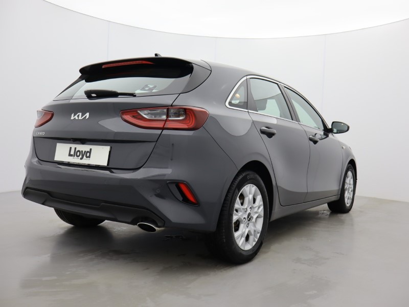 2025 (25) KIA CEED 1.5T GDi ISG 138 2 5dr 5043423