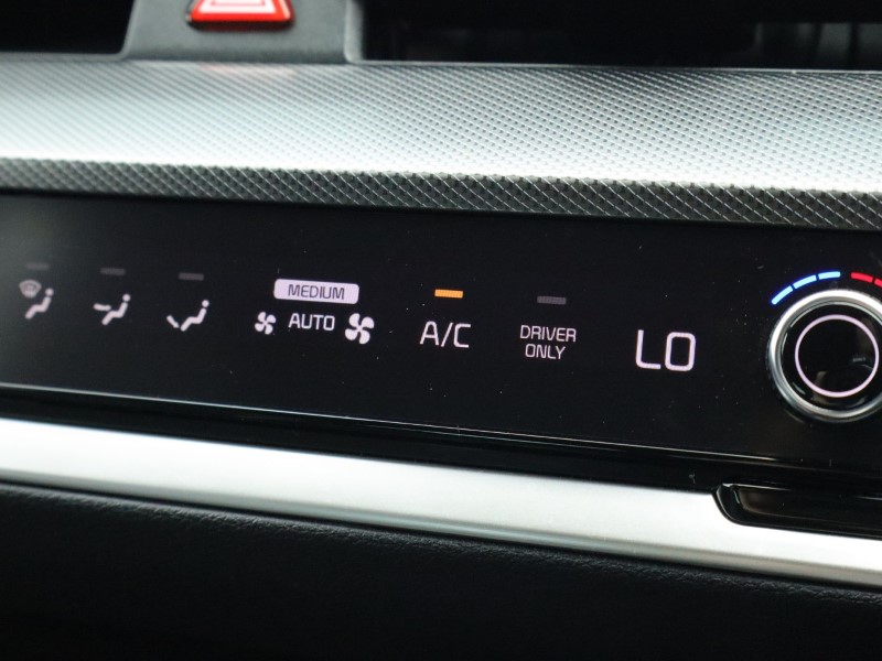 2024 (74) KIA SPORTAGE 1.6T GDi 207 HEV GT-Line S 5dr Auto 5001180