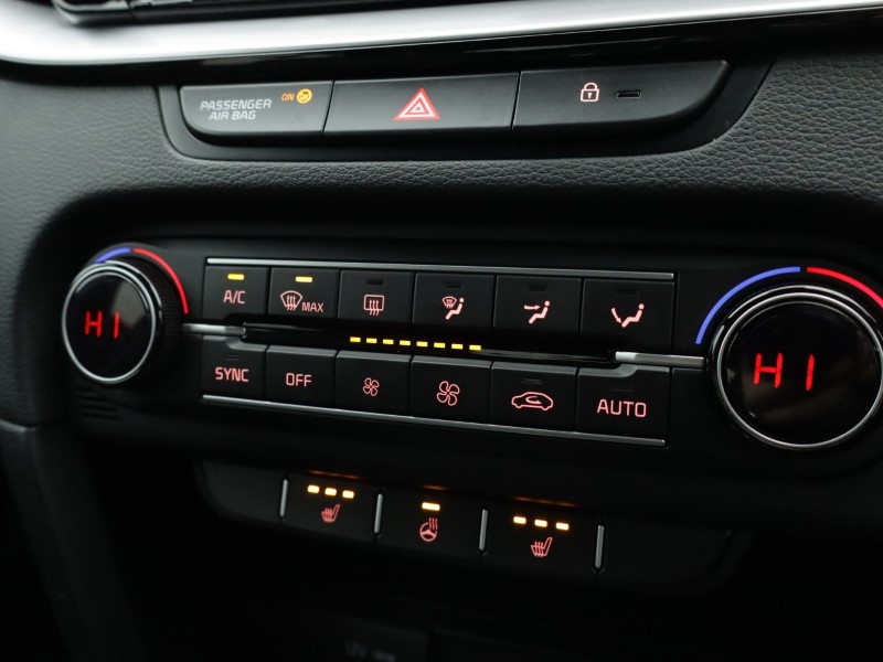 2022 (72) KIA CEED 1.5T GDi ISG GT-Line 5dr 5013656