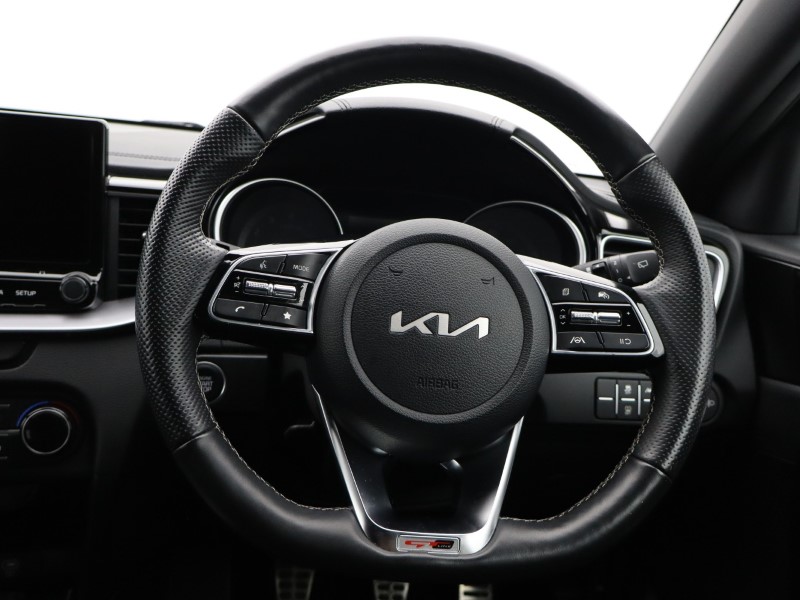 2022 (72) KIA CEED 1.5T GDi ISG GT-Line 5dr 5013639