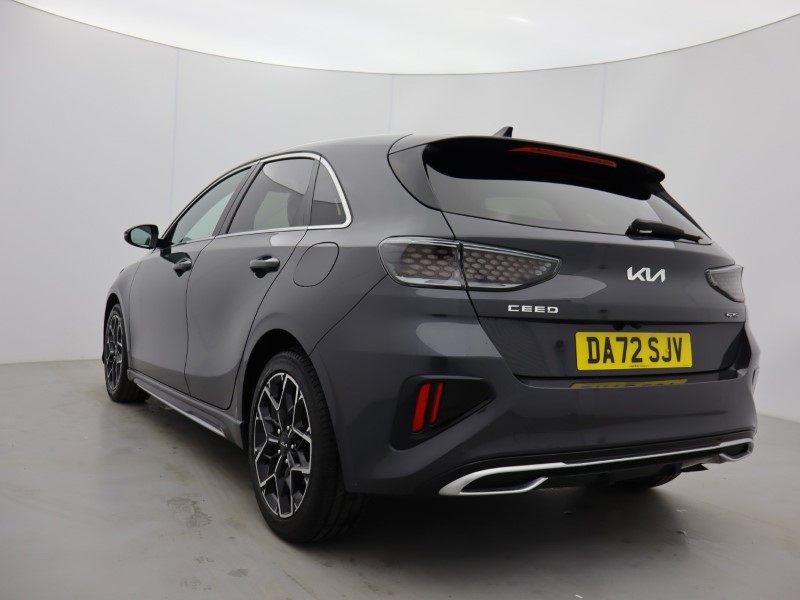 2022 (72) KIA CEED 1.5T GDi ISG GT-Line 5dr 5013666