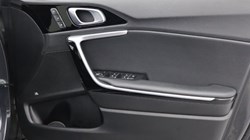 2022 (71) KIA XCEED 1.5T GDi ISG 4 5dr 5014548