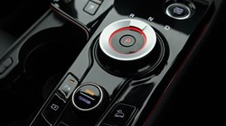 2025 (25) KIA SPORTAGE 1.6T GDi 207 HEV GT-Line S 5dr Auto AWD 5001138